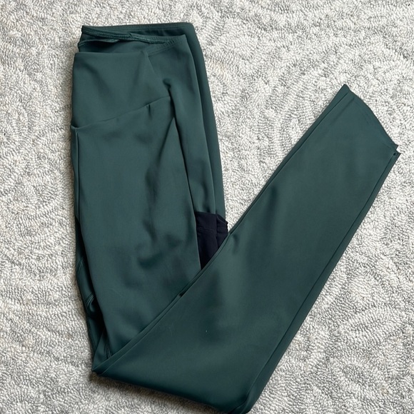 Gymshark Pants - WOMAN'S Gymshark Leggings Large